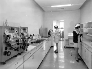 Cạo vôi siêu âm là gì?